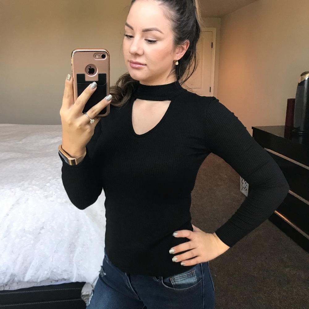 Black Long Sleeve Choker Top